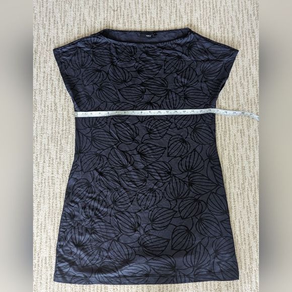 Tunic Teeshirt or extremely short dress? 6 - Picture 7 of 9